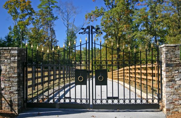 Spokane Driveway Gate Service